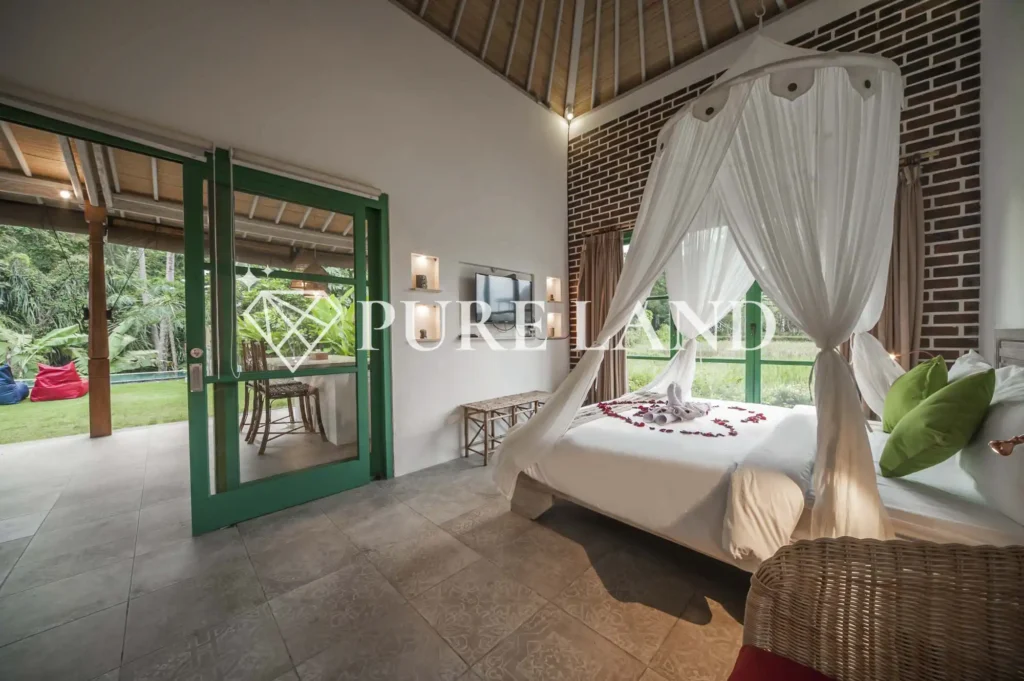 4BR Spacious Villa in Ubud