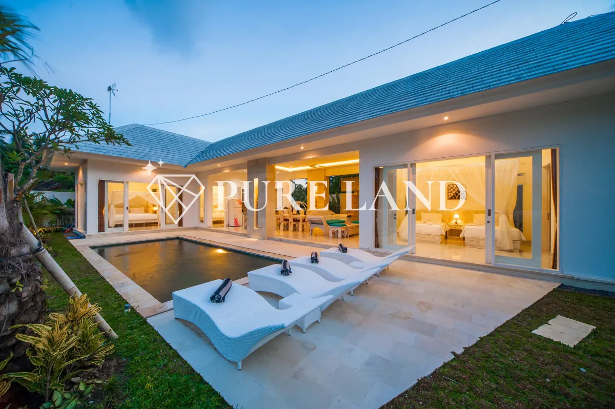 3BR Modern Villa with View in Ubud