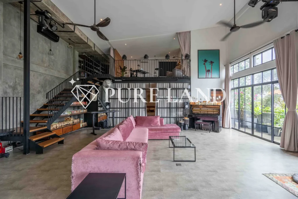 2BR Modern Multifunctional Villa in Central Canggu