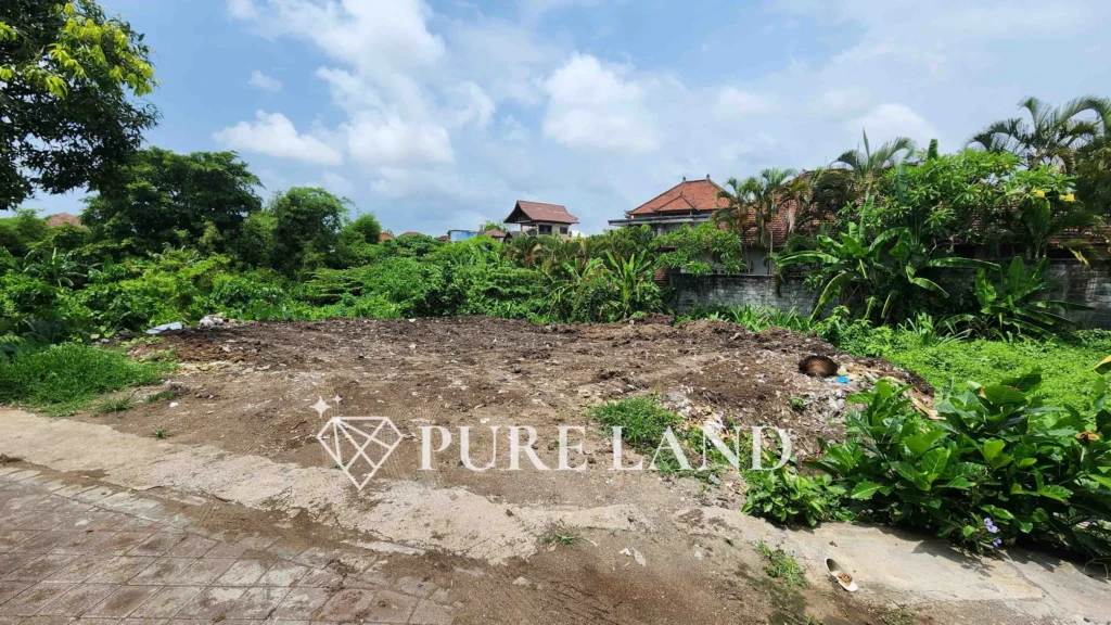 8,3 Are Pristine Land in Kerobokan