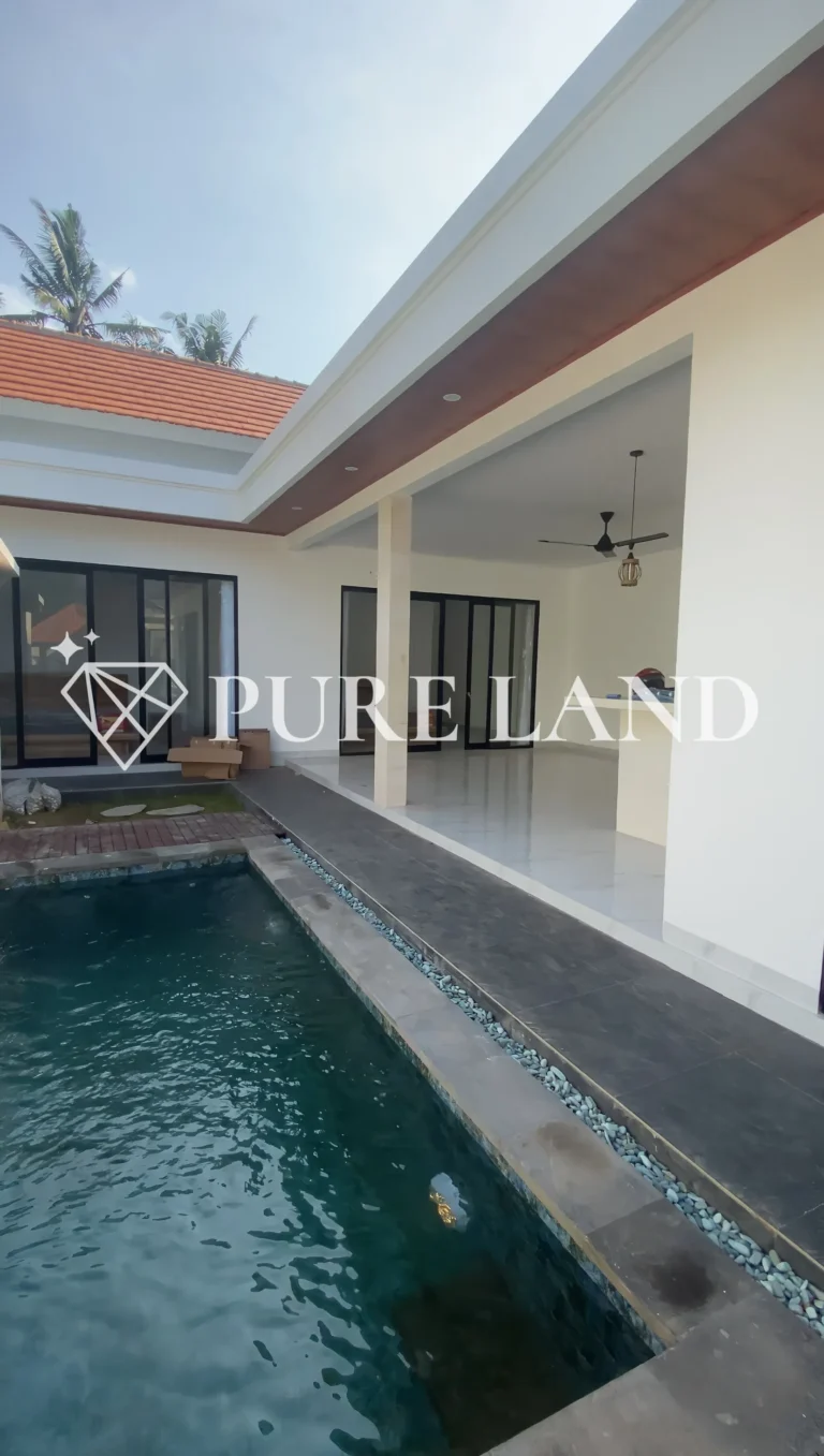 LR00001 2BR Brand New Villa in Green School Sibang