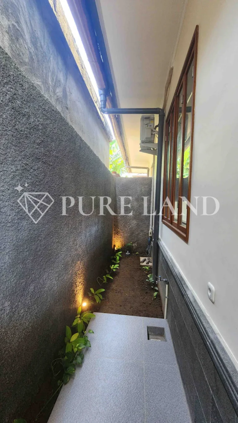 LR03008 2BR Brand New Villa in Sanur