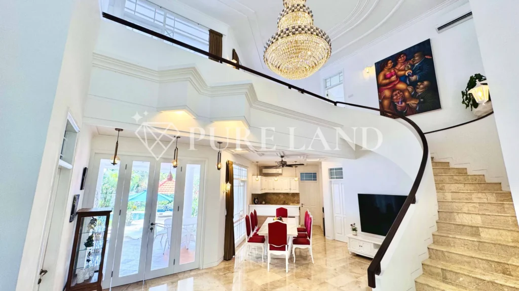 LR15001 Luxurious 4BR Emerald Villa in Nusa Dua