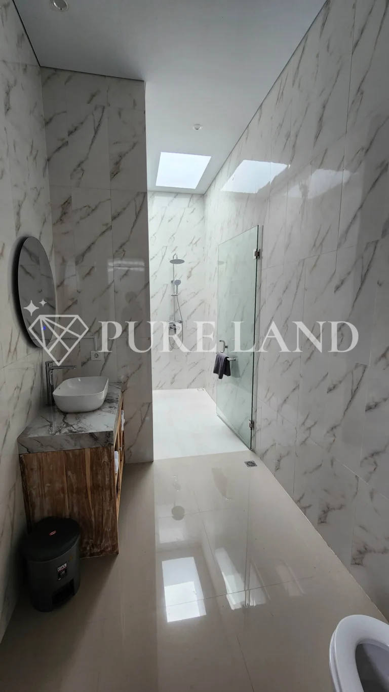 LR01011 1BR Chic Residence in Tumbak Bayuh