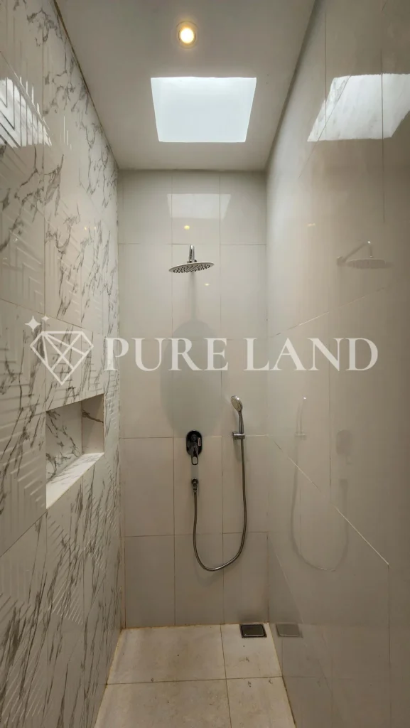 LR01011 2BR Quiet Villa in Tumbak Bayuh