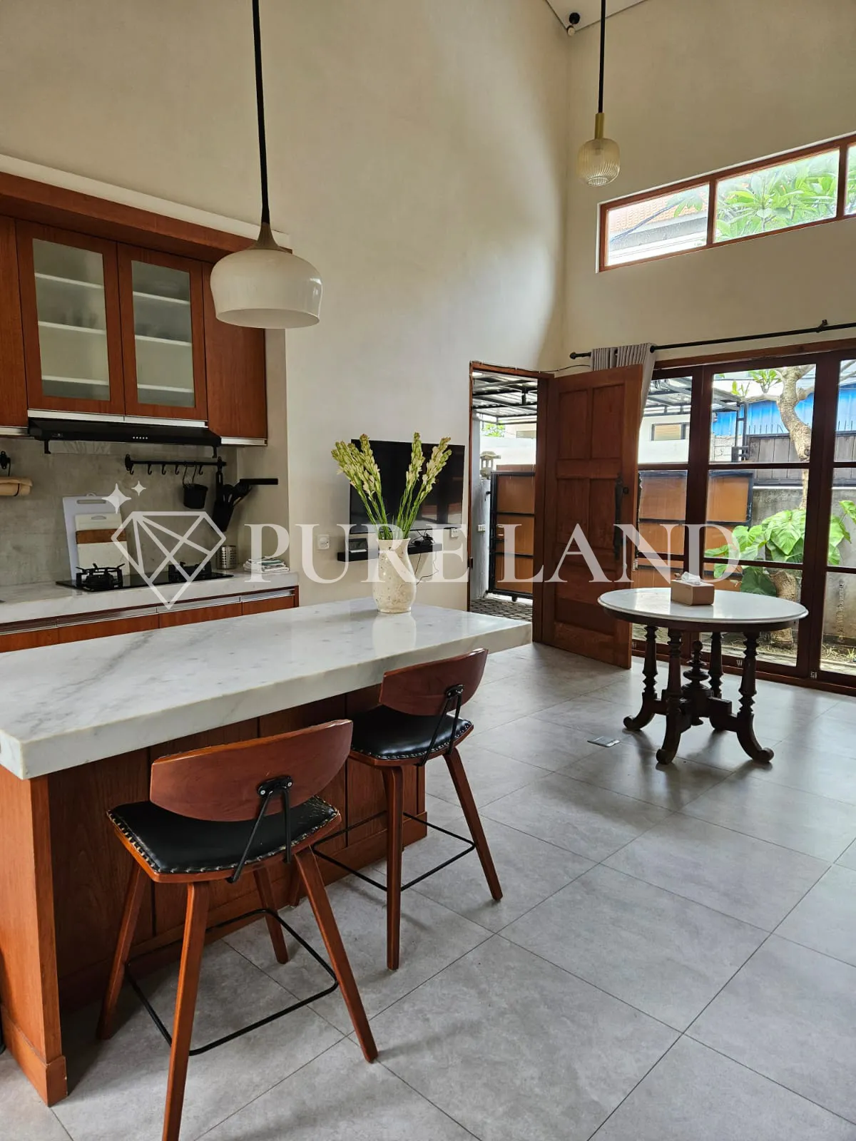 FB01003 1+1BR Cozy House in Canggu