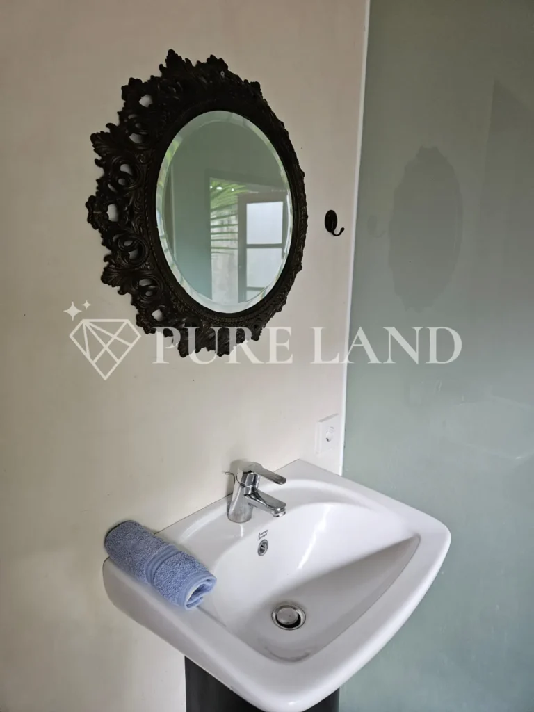 FB01003 1+1BR Cozy House in Canggu