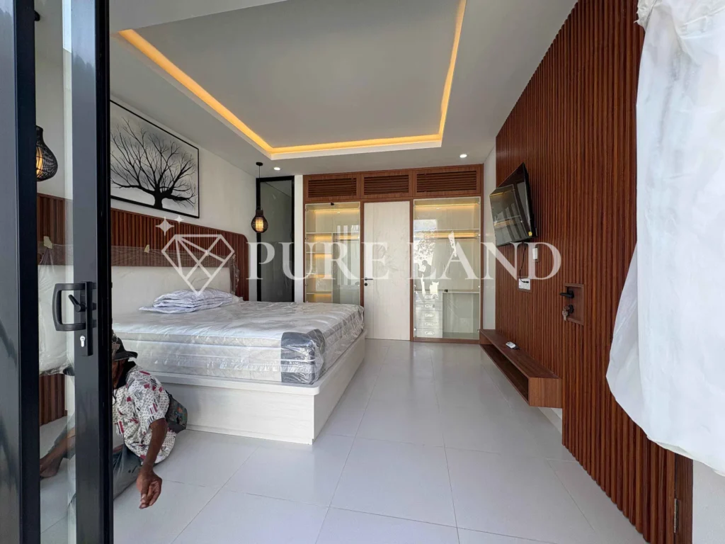 FP02001 2BR Luxurious Residence in Kerobokan