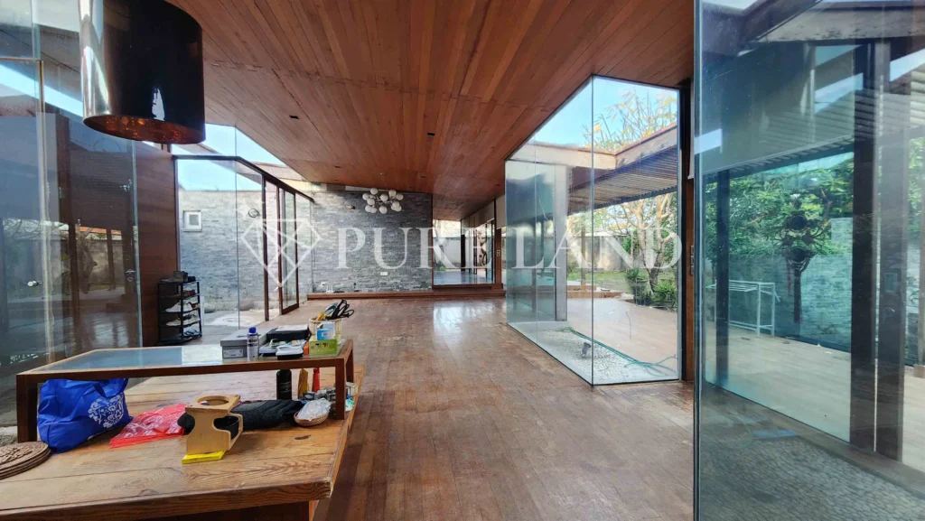 LB09002 3BR Japanese Designer's Villa in Renon