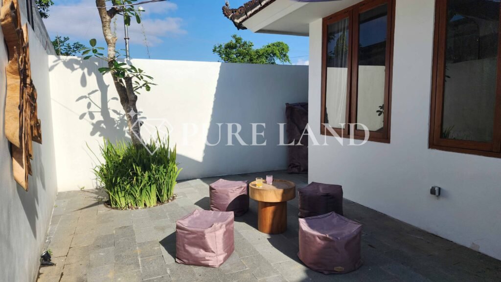 LB20003 2BR Brand New Aesthetic Padonan Villa