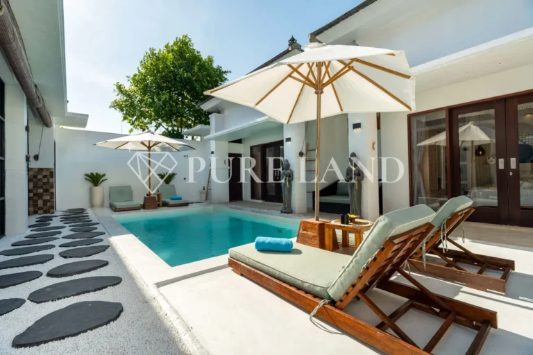 LR01014 Elegant 2 Bedroom Villa in Padonan