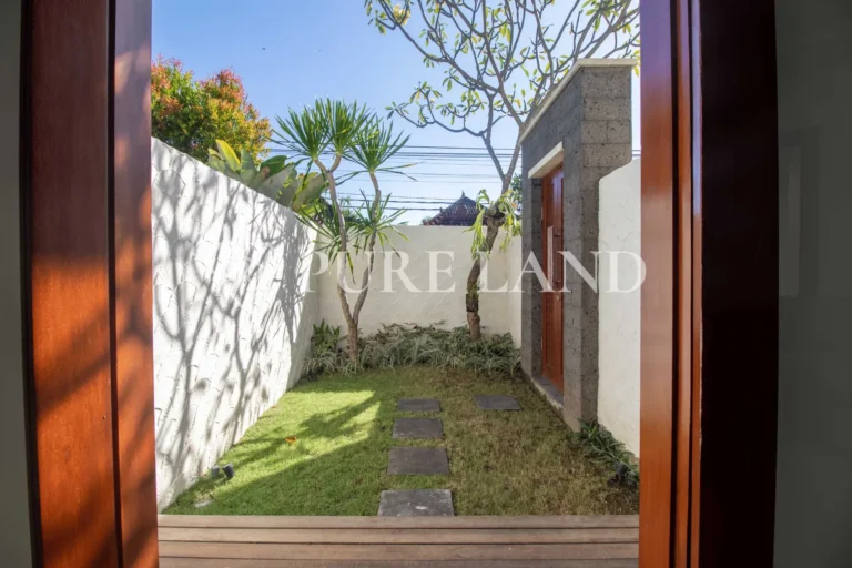 LB03015 3BR Family Friendly Villa in Sanur