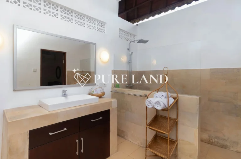 villa-kanae---bathroom-2