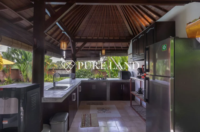 villa-kanae---kitchen-1