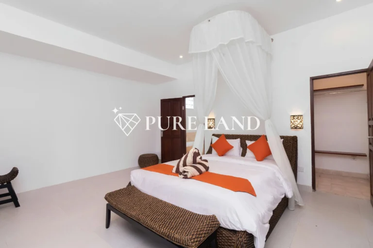 villa-kanae---master-bedroom-2