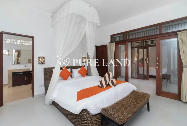 villa-kanae---master-bedroom-3