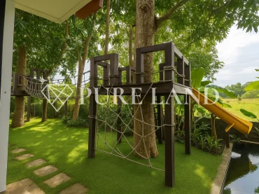 FP03003 4BR Freehold Rice-field view Villa in Sanur