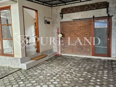 FB01003 1+1BR Cozy House in Canggu