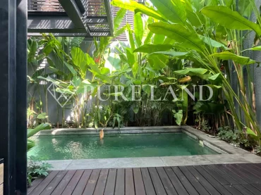 FB01004 5BR Luxury Investment in Central Canggu