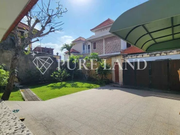 FB03001 Pre Renovation