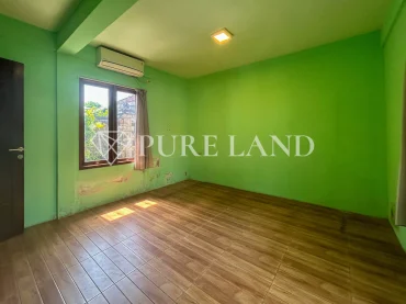 FB03001 Pre Renovation