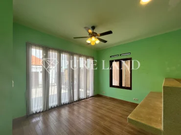 FB03001 Pre Renovation