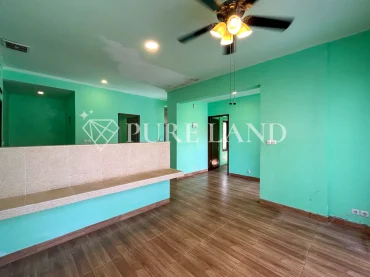 FB03001 Pre Renovation