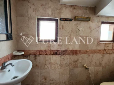 FB09004 5BR Luxurious House in North Sanur