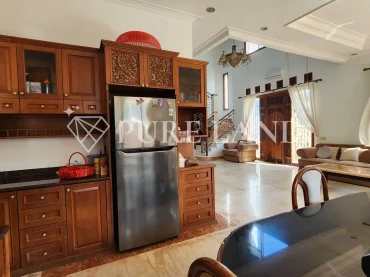 FB09004 5BR Luxurious House in North Sanur