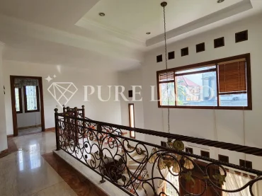 FB09004 5BR Luxurious House in North Sanur