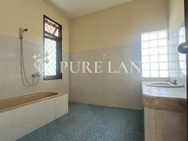 FB09005 4BR Rumah Cantik di Pemogan