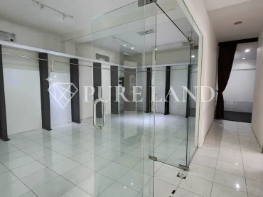 FB14001 1000m2 Strategic Commerce Building in Kuta
