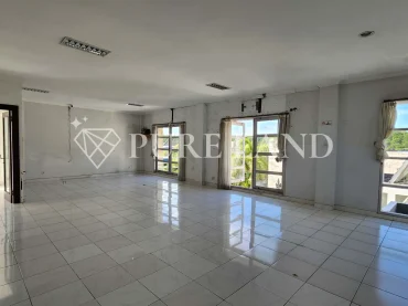 FB14001 1000m2 Strategic Commerce Building in Kuta