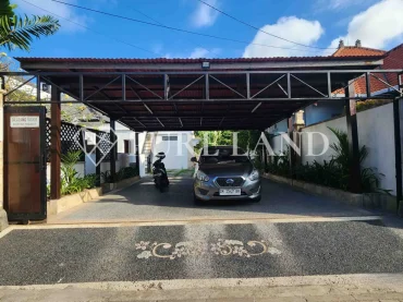 FB14002 4BR Luxury Residence Near the Airport