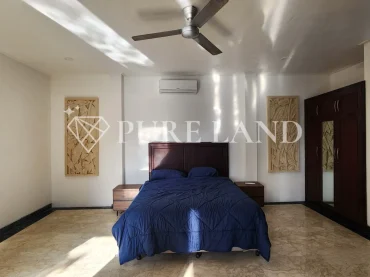 FB14002 4BR Luxury Residence Near the Airport
