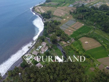 40 Are Beachfront Land in Karangasem