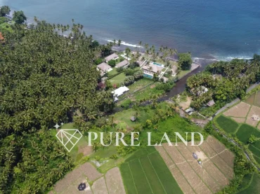 40 Are Beachfront Land in Karangasem