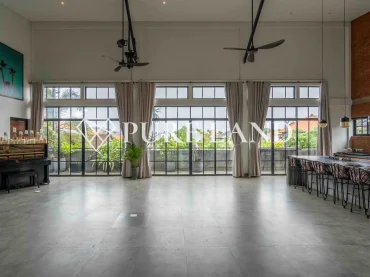 2BR Modern Multifunctional Villa in Central Canggu