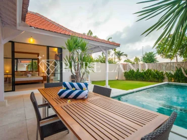 LB01005 3BR Turnkey Villa with spacious garden in Canggu