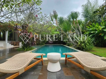 LB01006 4+2BR Grand Tropical Villa in Buduk, Canggu