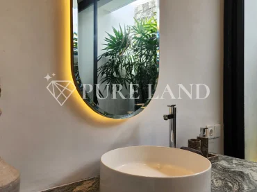LB01006 4+2BR Grand Tropical Villa in Buduk, Canggu
