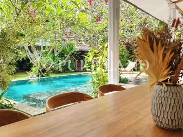 LB01006 4+2BR Grand Tropical Villa in Buduk, Canggu