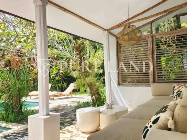 LB01006 4+2BR Grand Tropical Villa in Buduk, Canggu