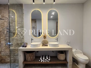 LB01006 4+2BR Grand Tropical Villa in Buduk, Canggu