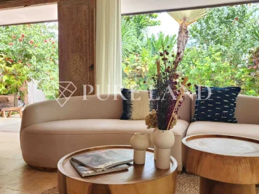 LB01006 4+2BR Grand Tropical Villa in Buduk, Canggu