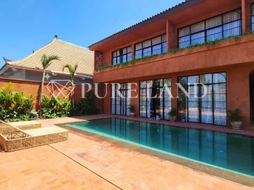 LB03012 Modern Terracotta Apartment in Sanur Beachside