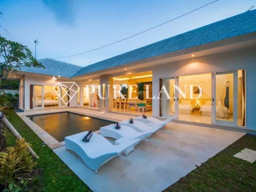 3BR Modern Villa with View in Ubud