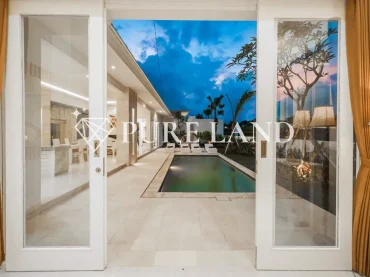 3BR Modern Villa with View in Ubud