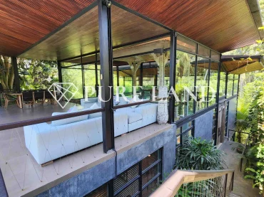 3BR Iconic Designer's Villa in Ubud