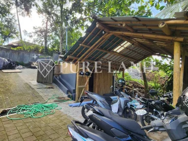 LB05021 1BR Spacious Riverfront Bamboo Villa in Ubud